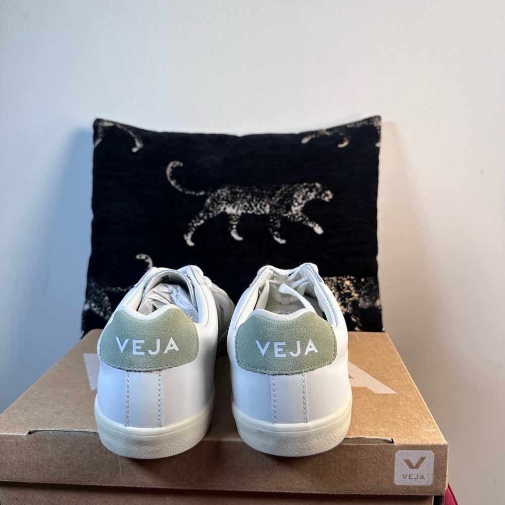 New Veja Esplar Sneaker in Extra White & Clay mens womens skater platform EU 40 - Picture 7 of 10
